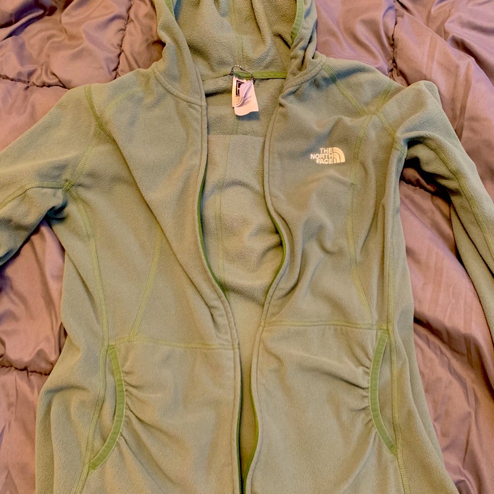 Women’s north face light weight zip up medium